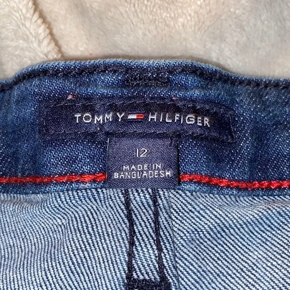Tommy Hilfiger ladies Denim Shorts - Picture 7 of 7